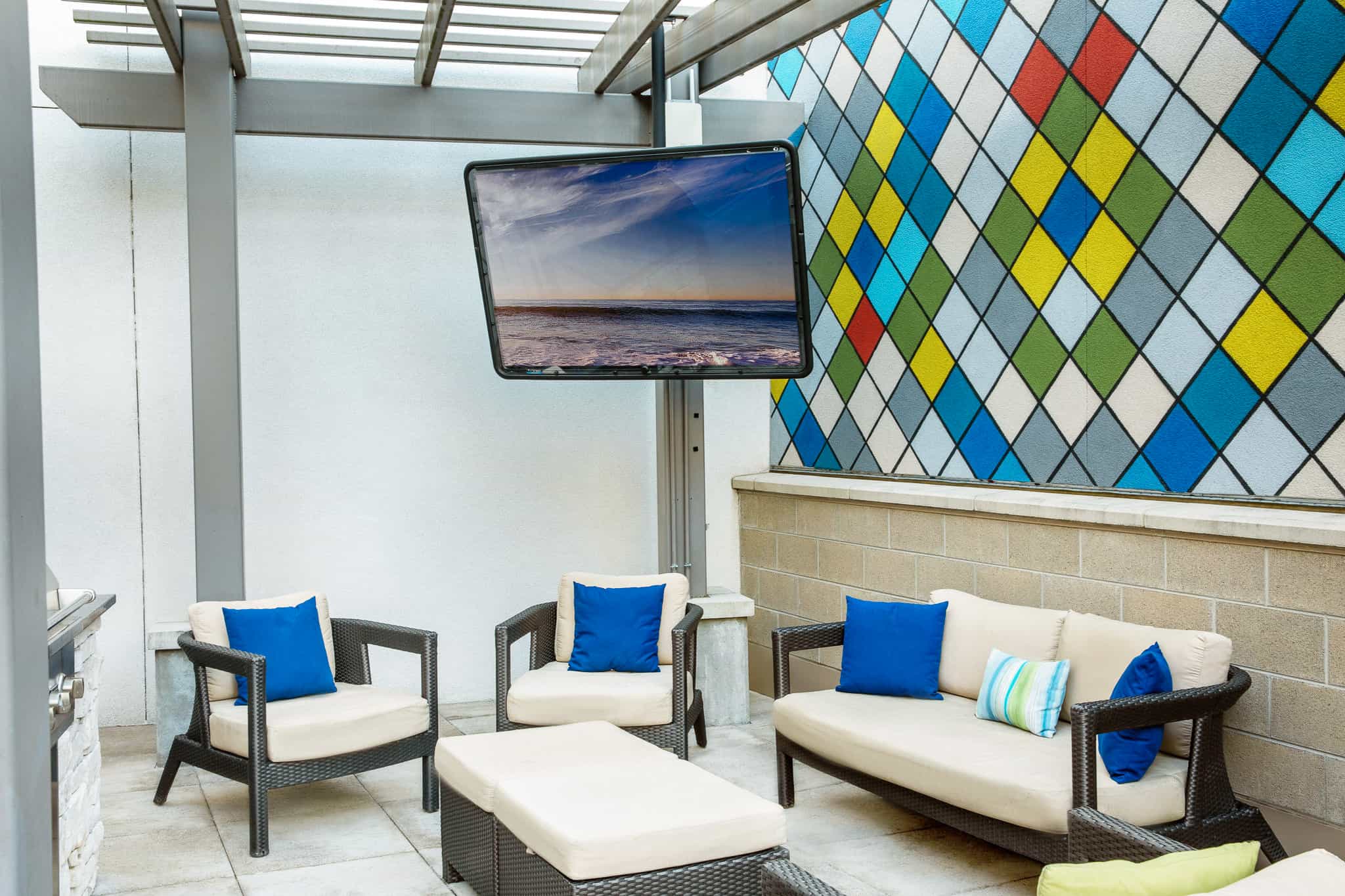 Placemakr Music Row Nashville Apartmenthotel & extended stays.